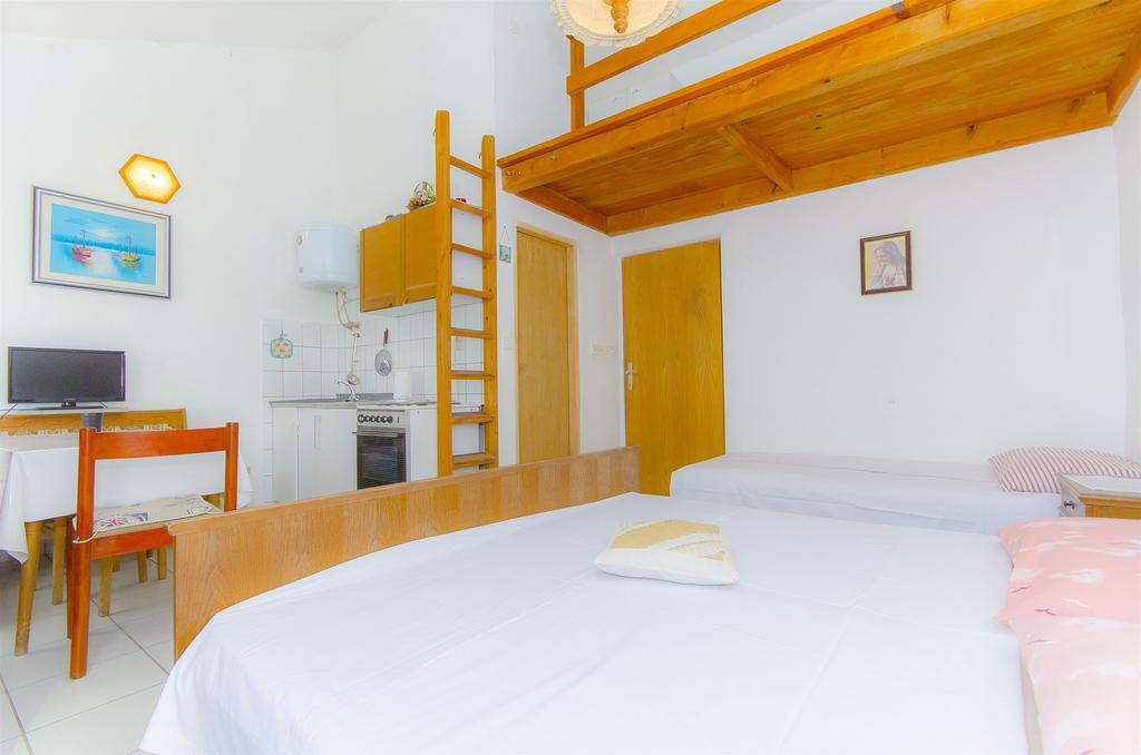 Apartments Pera Razanj Bagian luar foto