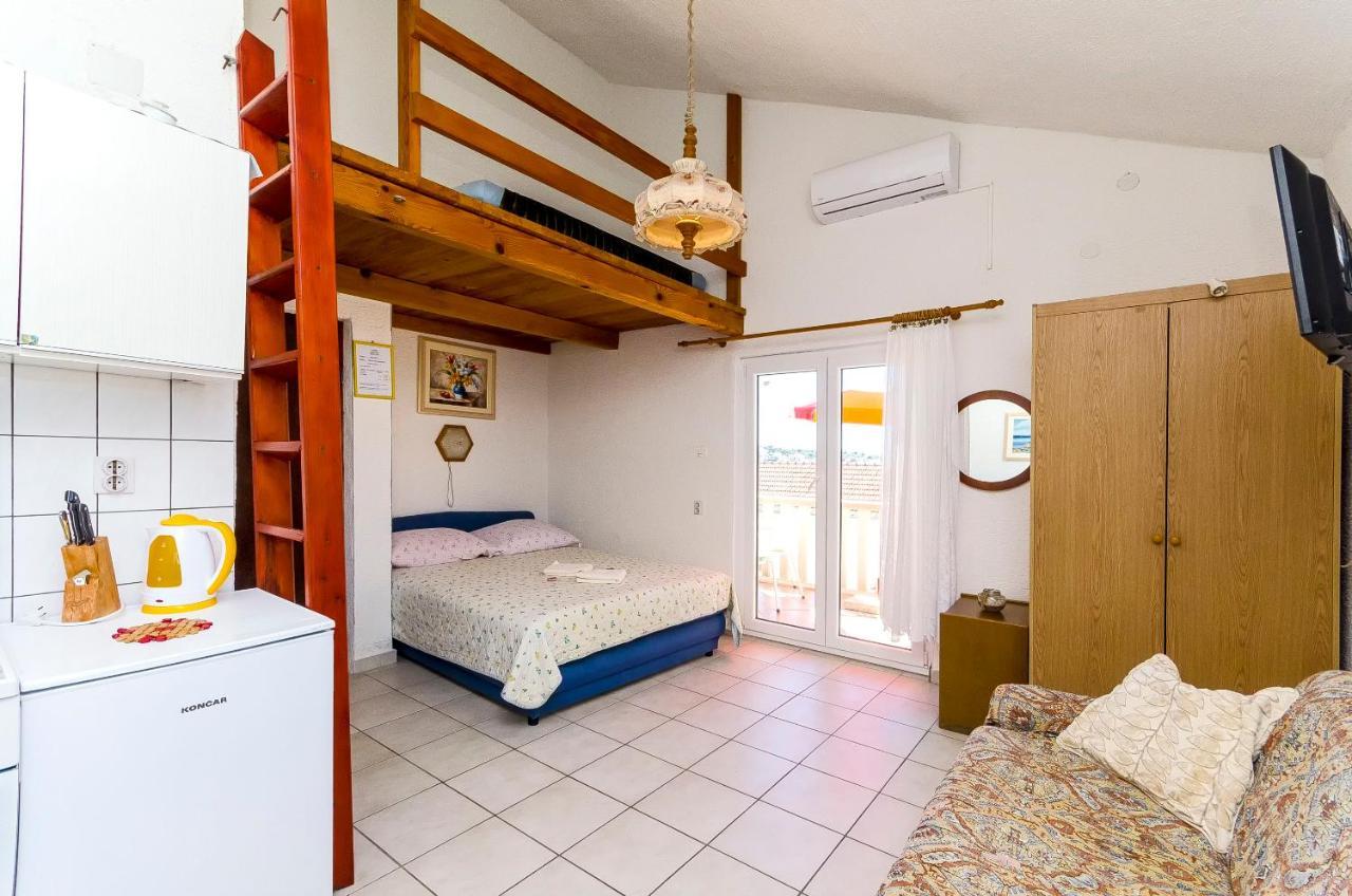 Apartments Pera Razanj Bagian luar foto